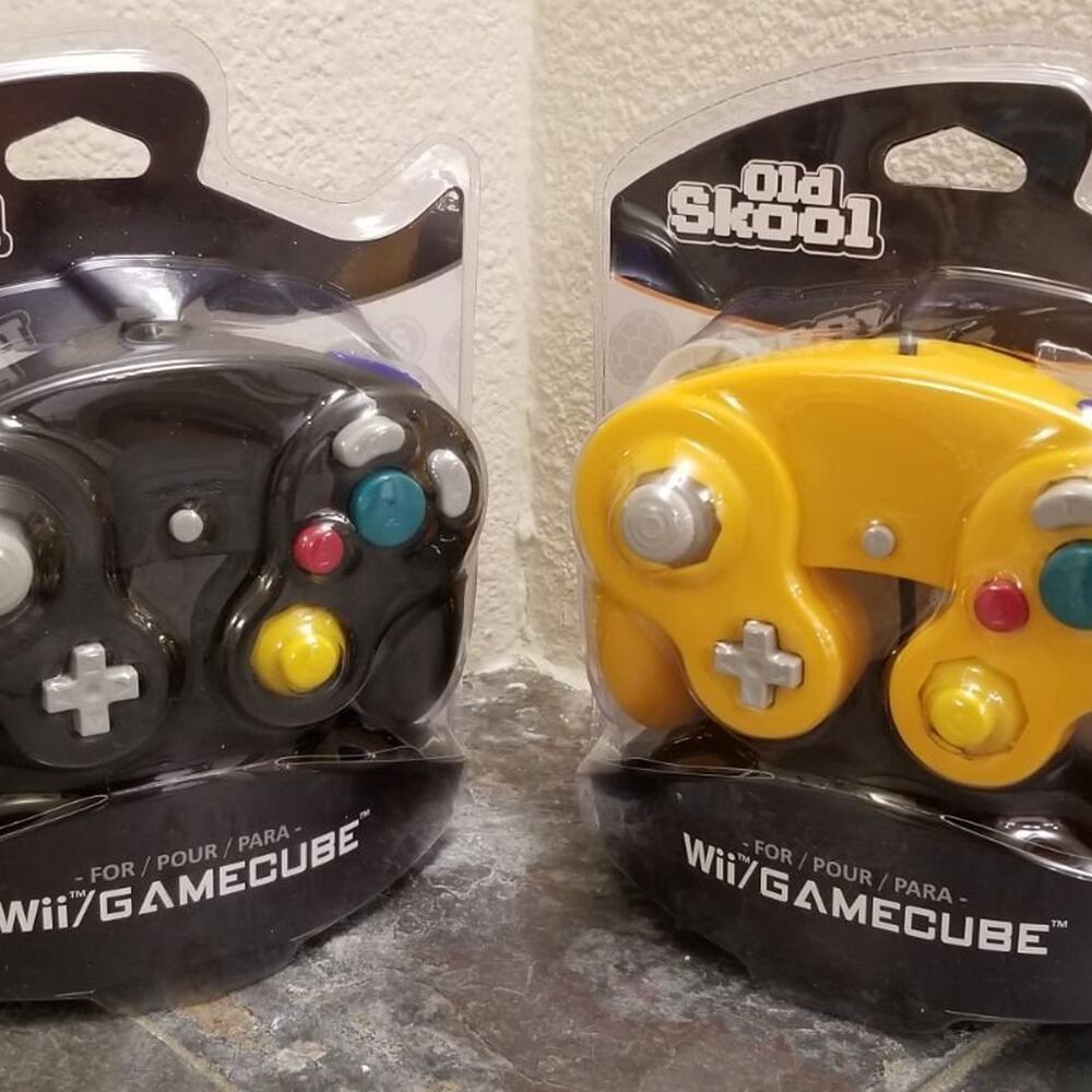 2 Gamecube Controllers - Black & Orange (NEW) - Nintendo - Old Skool